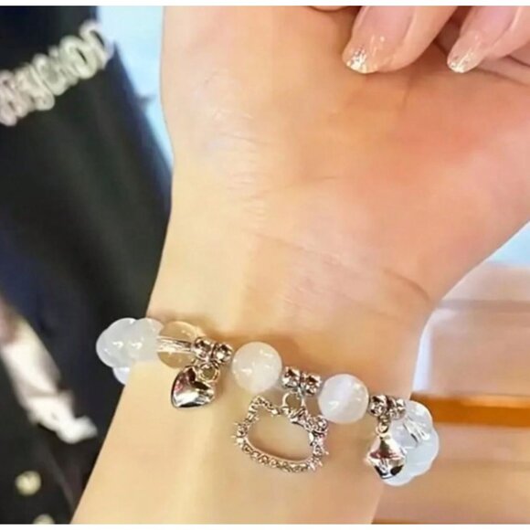 Hello Kitty Silver Charm Stretch Bracelet Rhinestone Heart & Beaded Design - Picture 2 of 3